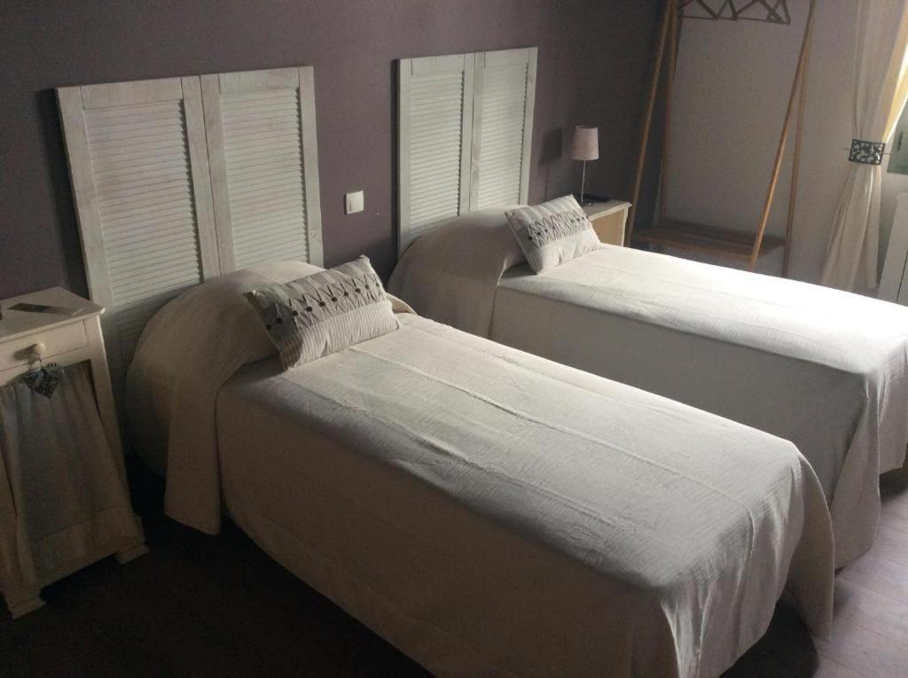Du Cote De Chez Jeanne Hotel Fourcès Екстериор снимка
